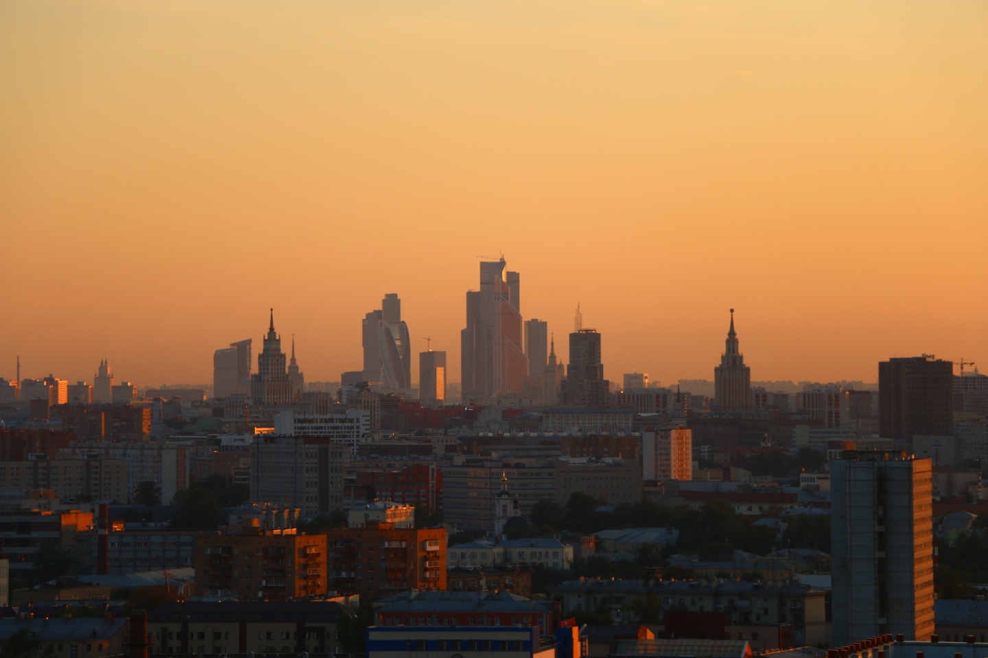 Краски вечерней Москвы Краски вечерней Москвы