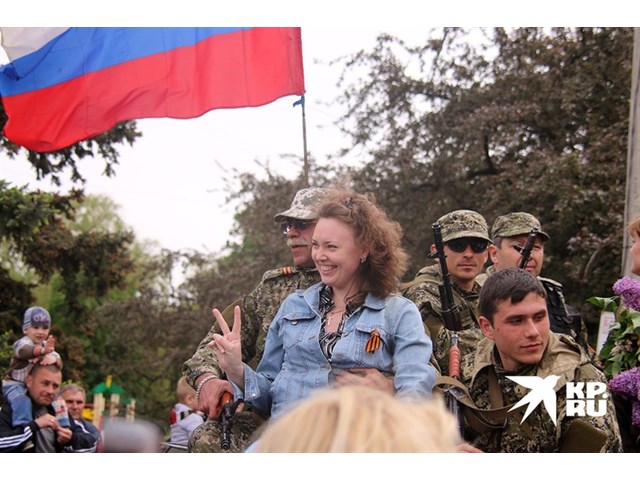 Что творится в Донбассе по ту сторону фронта: «Переодевались в вышиванки и сдавали друзей» украина