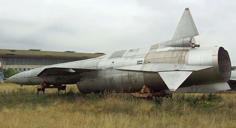 Tu-123Tupolev.jpg