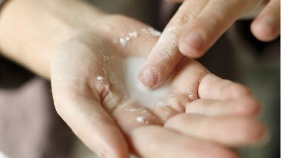 Как применять аспирин для пяток и от перхоти советы