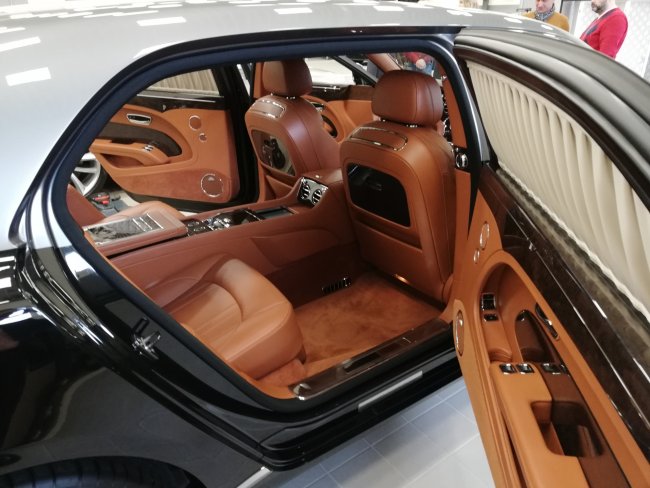 Bentley Flying Spur 2000