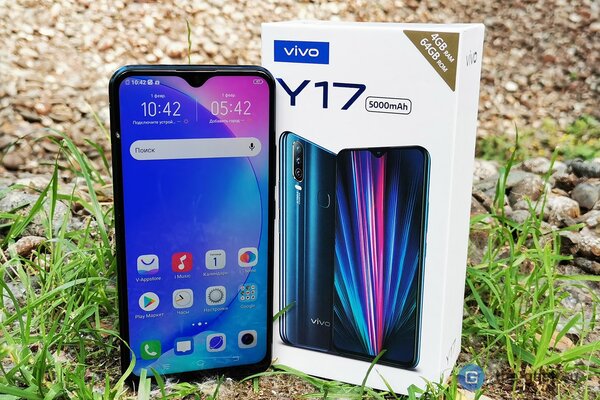 Этот смартфон просто разорвал Xiaomi Redmi Note 7 и Honor 8X новости,смартфон,статья