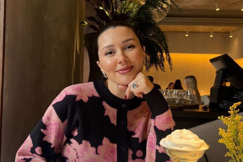 Анна Заворотнюк