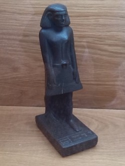 10 внушающих ужас статуй, на которые стоит взглянуть 10 внушающих ужас статуй, на которые стоит взглянуть интересное