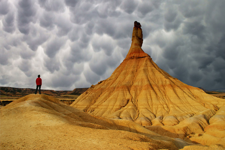 Поразительные облака Mammatus