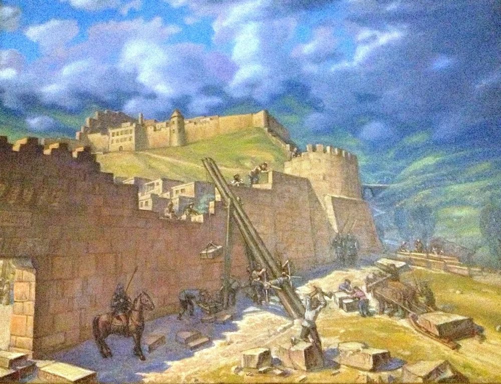 У крепостной стены картина