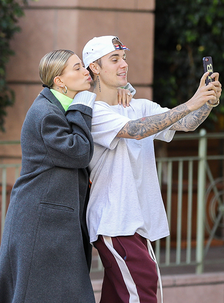 Джастин Бибер посвятил Хейли Болдуин романтичную поэму Джастин Бибер посвятил Хейли Болдуин романтичную поэму Звезды,Звездные пары