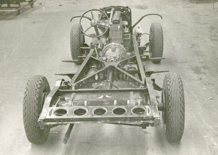 ЗИС-101-Спорт. Спортивный советский автомобиль ЗИС-101-Спорт. Спортивный советский автомобиль ЗиС-101-Спорт,марки и модели,ретро