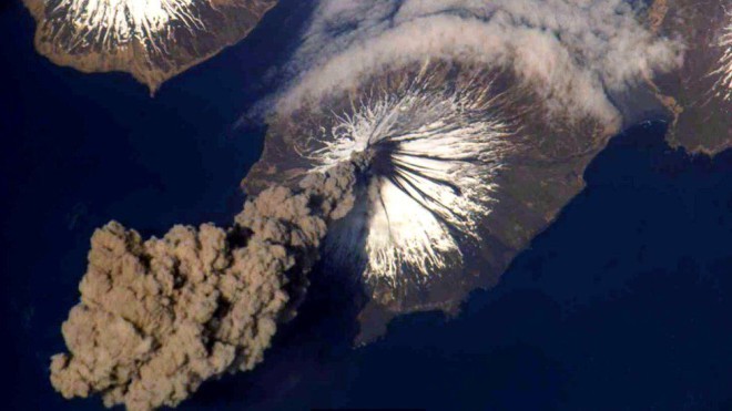 Йеллоустонский вулкан напугал ученых внезапной активностью америка, вулкан