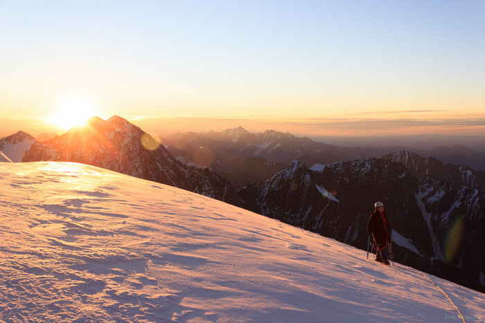 Горы зовут: опытный турист из Пермского Политеха — о том, какие вершины стоит покорить зимой