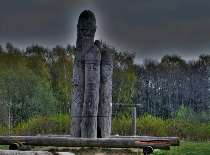 Аномальные места в московских парках, где творится всякая мистика 