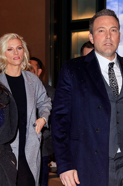 Бен Аффлек и Линдсэй Шукус впервые вместе вышли в свет после расставания звездные пары