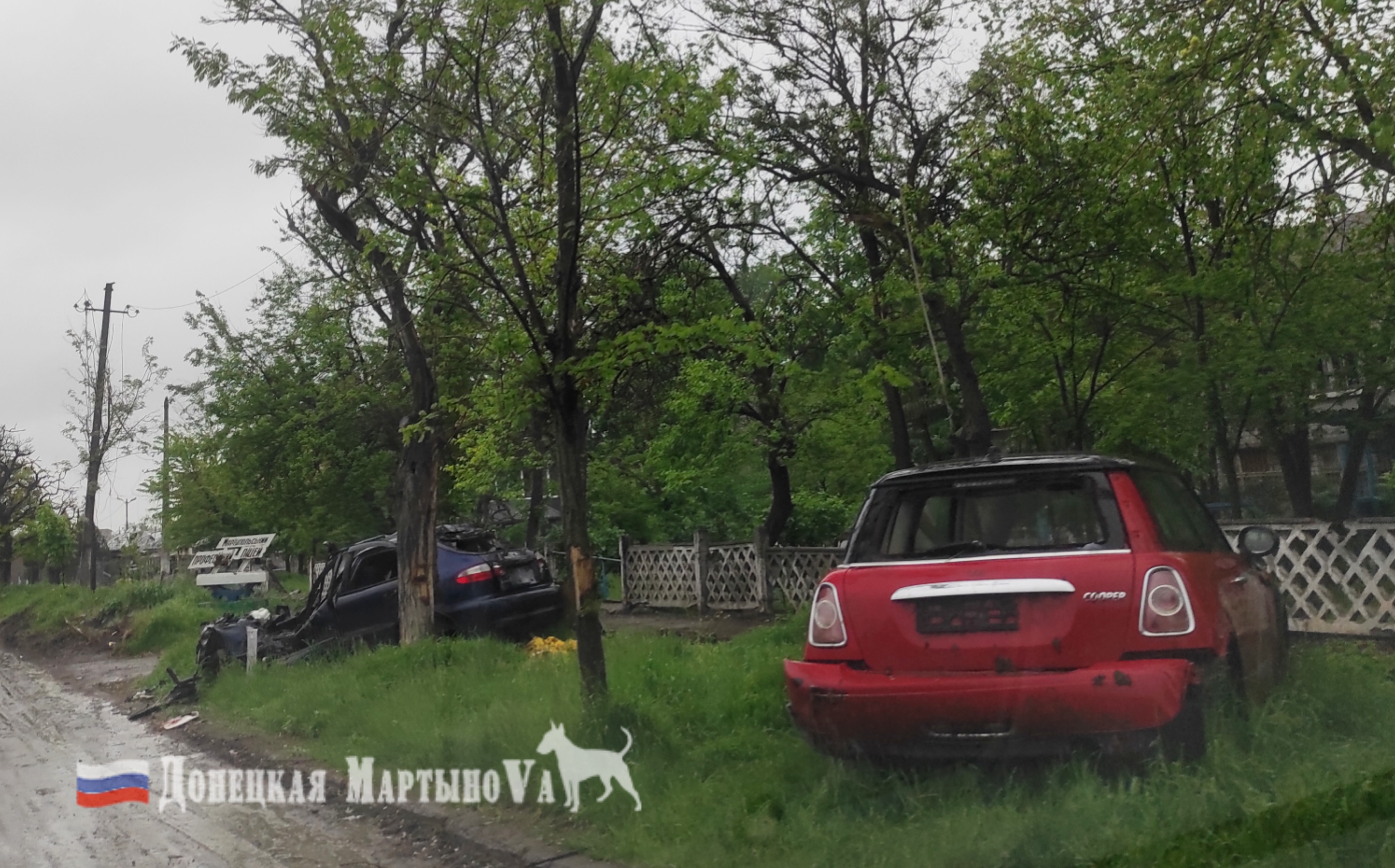 «ВСТРЕЧАЙТЕ РУССКИЙ МИР!» – И ГВОЗДЁМ ПО КАПОТУ украина