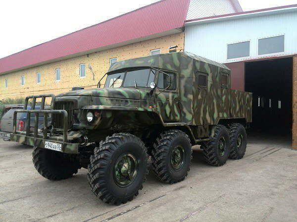 Грузовики -монстри Грузовики -монстри авто,автомобили,автомобиль,машины,ремонт,тюнинг