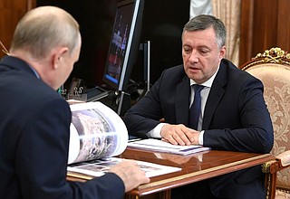 С губернатором Иркутской области Игорем Кобзевым.