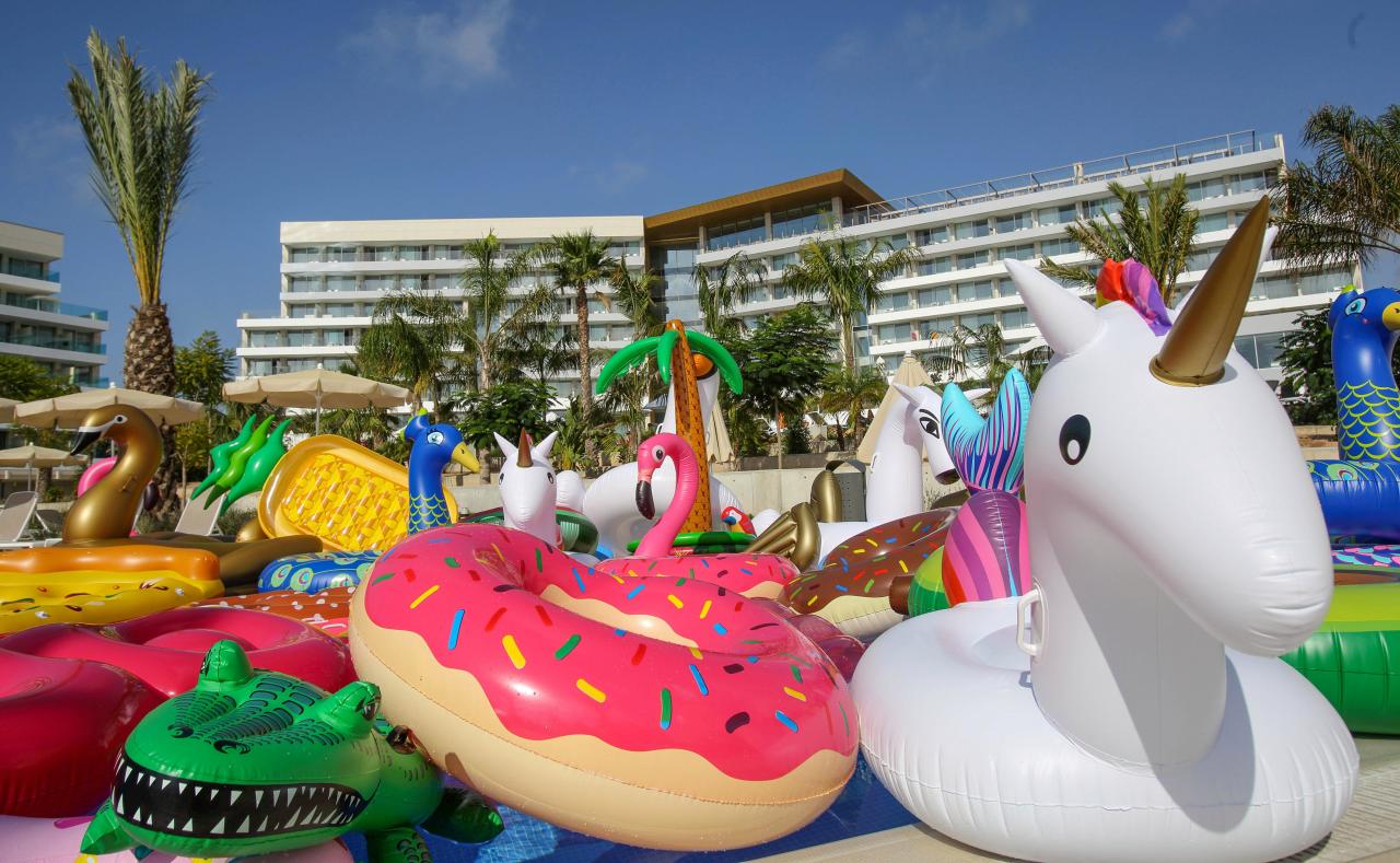  The abandoned pool toys wait silently for their new homes