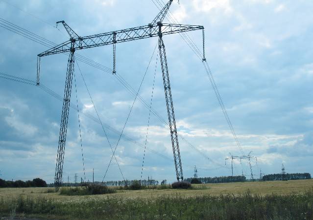 Смерть от тысячи порезов. Удары по второстепенным объектам инфраструктуры Смерть от тысячи порезов. Удары по второстепенным объектам инфраструктуры оружие,россия,украина