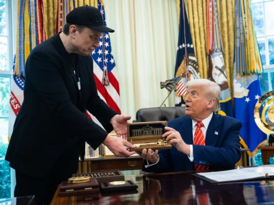 Илон Маск создает свою партию и будет бороться с Трампом по тактике древних греков
