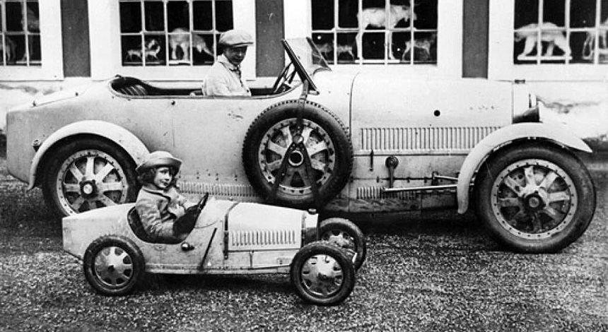 Bugatti Baby: мини-электромобиль для больших детей Bugatti