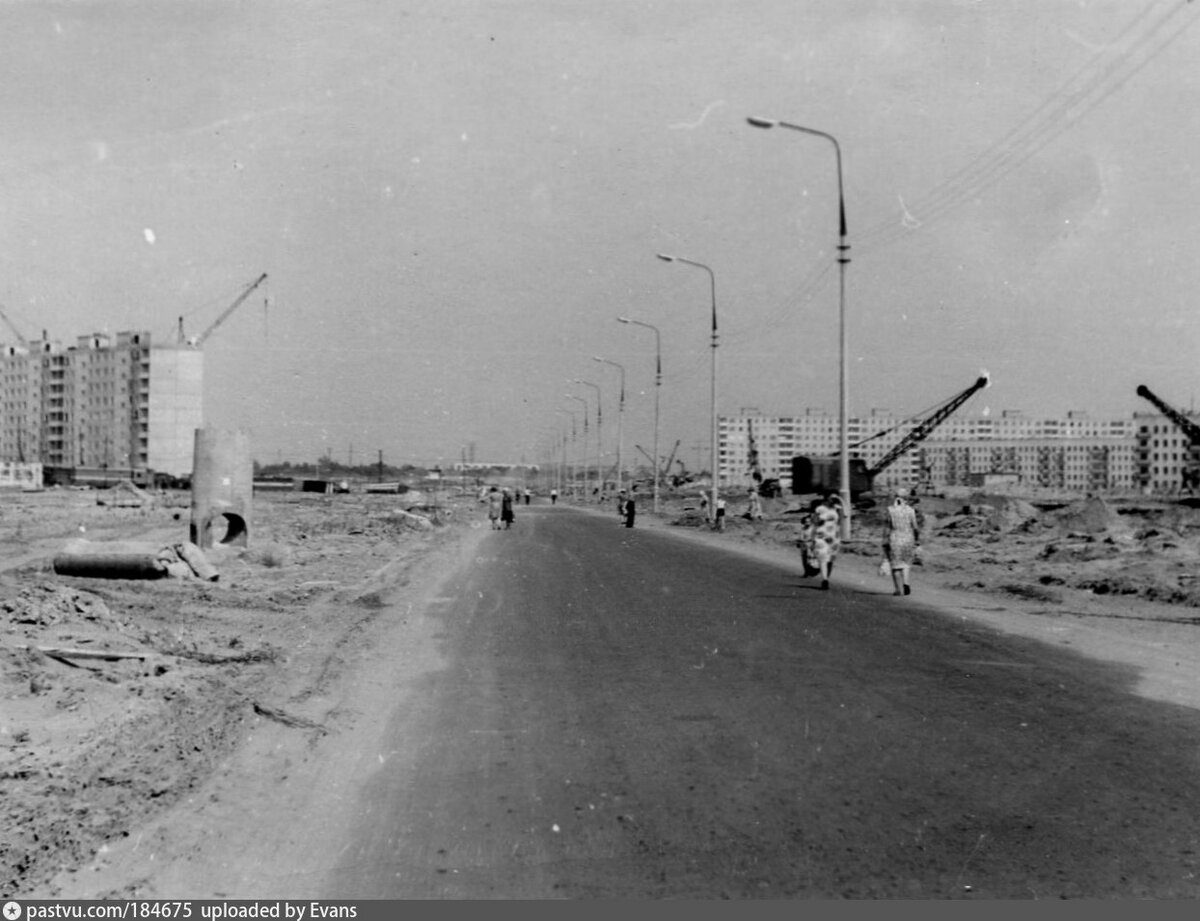 Строительство новых домов на Ташкентской улице, 1968.