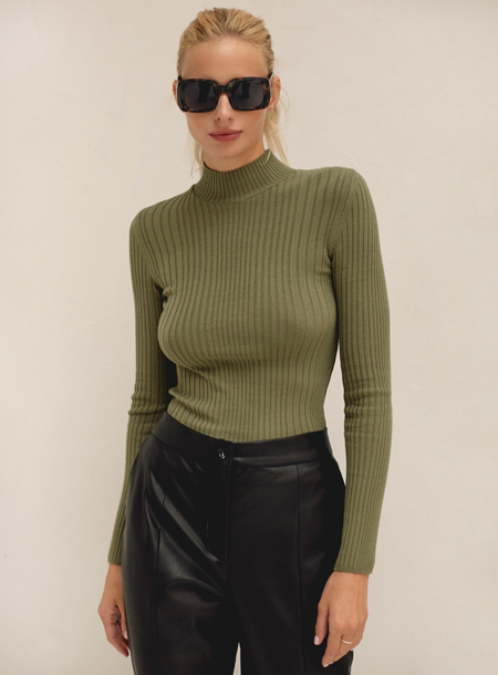 От капсул для самоизоляции до digital-коллекций: дизайнеры представили новые лукбуки Мода,Новости моды