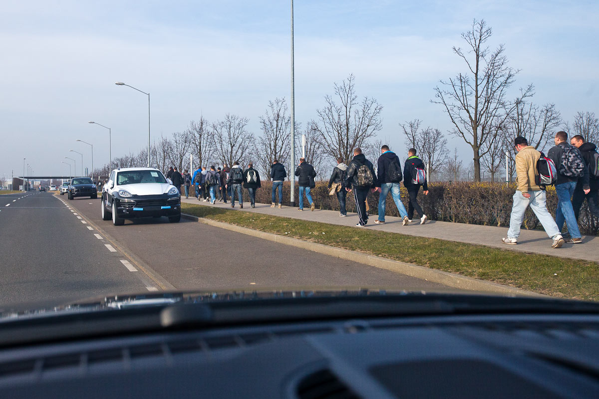 Как в Лейпциге собирают Porsche