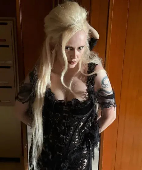 Винтаж, латекс и кружево: как и в чём Ксения Собчак, Ольга Карпуть, Елена Перминова, Катя Кищук и модные блогеры проводят время в Париже daniel,blords,instagram (инстаграм),социальная сеть,laurent saintlaurent,serebro,Анна Александрова,виктория салават,джонатан андерсон,Джон Гальяно,диана коркунова,екатерина кищук,Елена Перминова,кристина романова,Ксения Собчак,Ксения Чилингарова,лина дембикова,мэри лист,ольга карпуть,рената пиотровски,станислава токарева,Стелла Маккартни,юлия воронова,Яна Расковалова