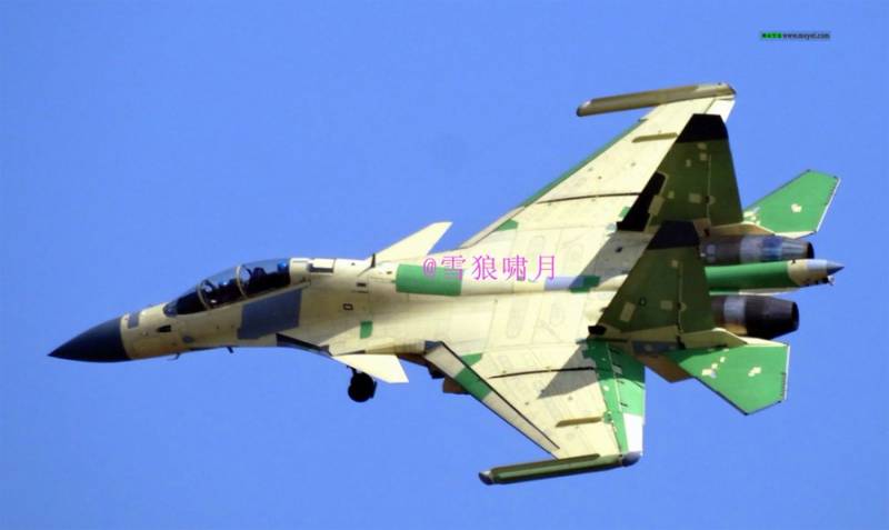 Помехи и ракеты. Самолёт радиоэлектронной борьбы Shenyang J-16D (Китай) самолет, самолета, истребителя, истребитель, самолетов, Shenyang, крыла, вооружение, авиации, законцовках, может, специализированный, противорадиолокационных, основе, средства, некоторые, имеет, радиоэлектронных, китайского, помех