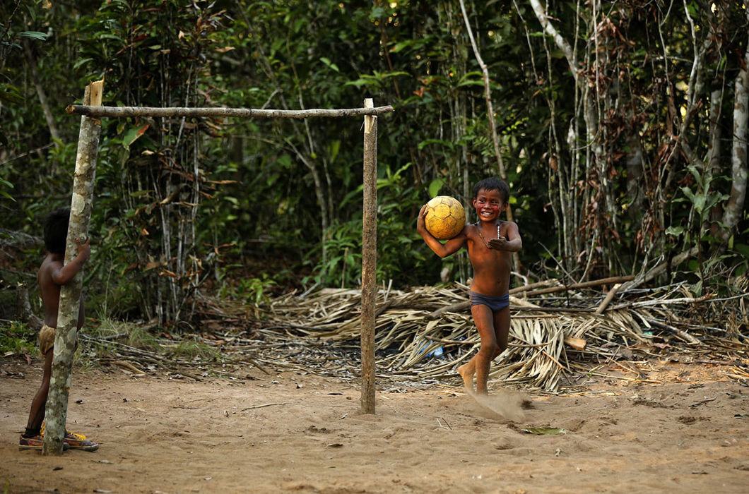 Необычные футбольные поля из разных стран мира Необычные футбольные поля из разных стран мира путешествия