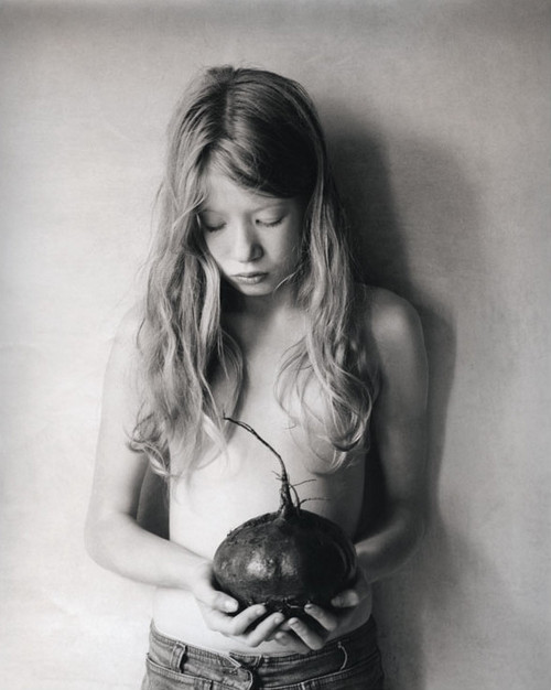 Дети турбулентного возраста и трудовые мигранты в портретах Ингара Краусса Дети турбулентного возраста и трудовые мигранты в портретах Ингара Краусса