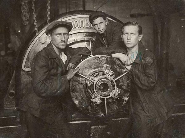 Какие зарплаты и цены были в сталинское время ? история,интересное,былые времена