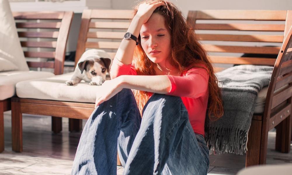 Финансовая тревожность: почему зумеры всегда жалуются на «чувство нищеты»