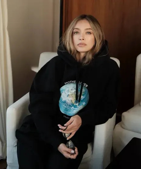 Винтаж, латекс и кружево: как и в чём Ксения Собчак, Ольга Карпуть, Елена Перминова, Катя Кищук и модные блогеры проводят время в Париже daniel,blords,instagram (инстаграм),социальная сеть,laurent saintlaurent,serebro,Анна Александрова,виктория салават,джонатан андерсон,Джон Гальяно,диана коркунова,екатерина кищук,Елена Перминова,кристина романова,Ксения Собчак,Ксения Чилингарова,лина дембикова,мэри лист,ольга карпуть,рената пиотровски,станислава токарева,Стелла Маккартни,юлия воронова,Яна Расковалова