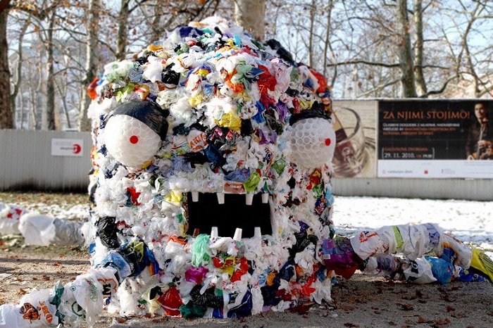 Пластиковый апокалипсис: 22 фото об ужасающих последствиях нашей глупости.