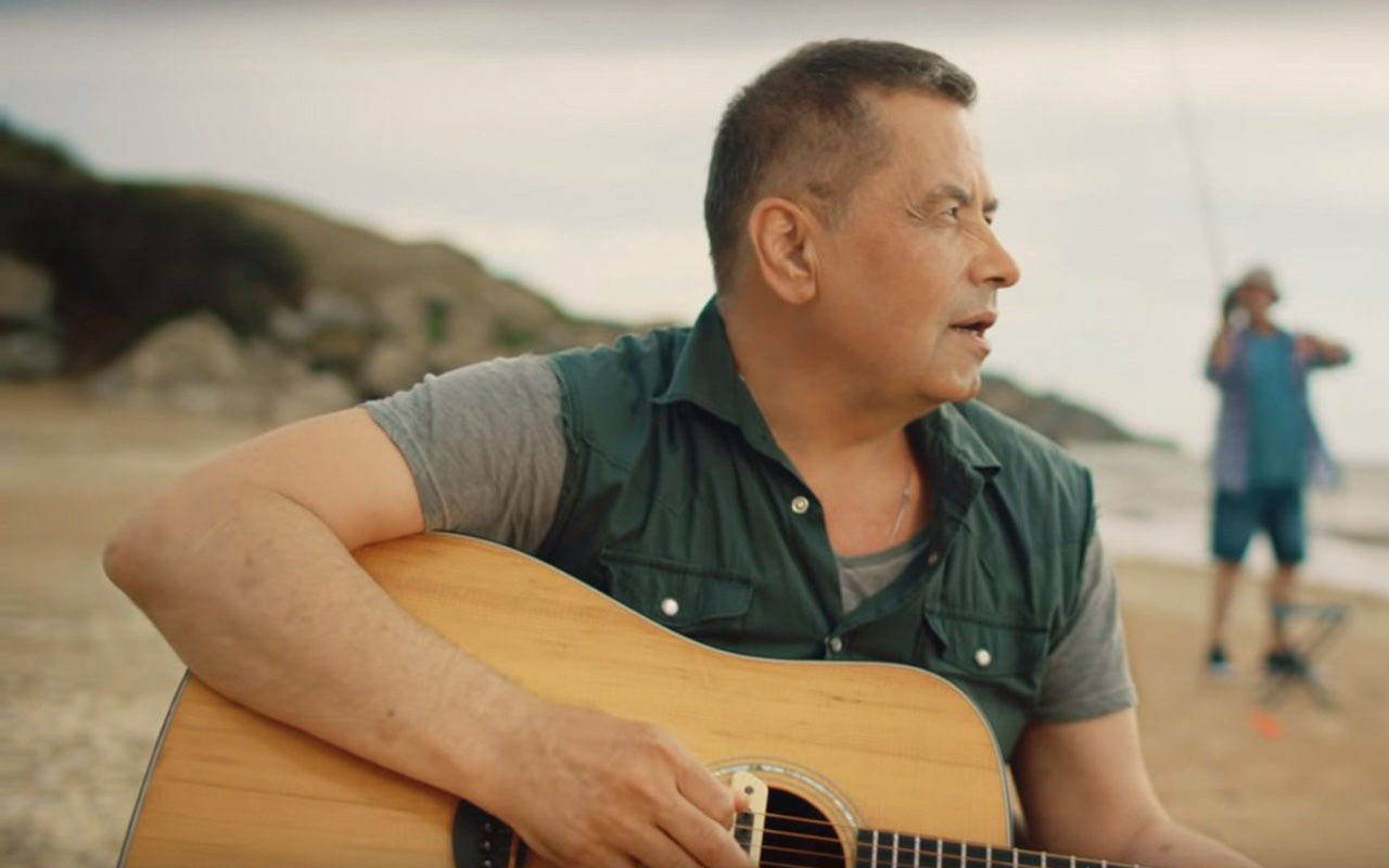 Новая песня группы «Любэ» — про отпуск и Крымский мост