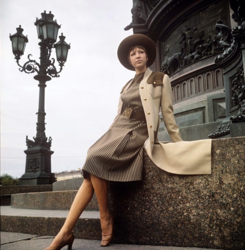 Назад в прошлое: какой была мода в 60-70-х годах в СССР 1960х, советские, годов, одежды, период, стали, эпоху, носили, особенно, Однако, больше, модные, советских, промышленность, могла, время, одежду, женщины, модной, стала