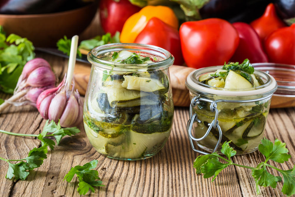 15 рецептов салатов из кабачков на зиму готовим дома,заготовки,рецепты