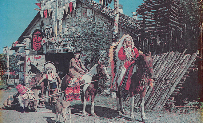 Советский летчик считался пропавшим, а когда через 11 лет нашелся, выяснилось, что мужчина стал вождем индейцев Советский летчик считался пропавшим, а когда через 11 лет нашелся, выяснилось, что мужчина стал вождем индейцев Культура