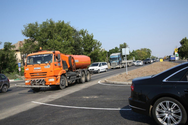 Вице-премьер Крыма: «Новый участок дороги сократит время в пути до Евпатории» 1