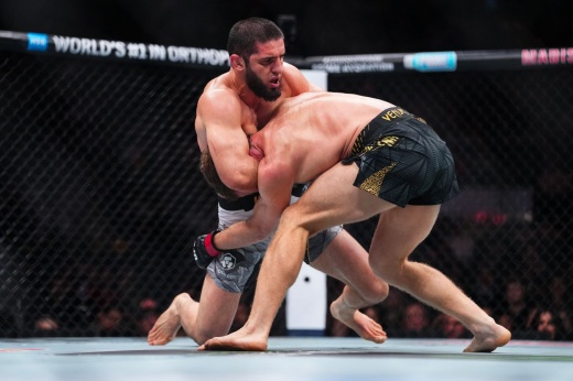 Почему так легко? Разбор великой победы Ислама Махачева