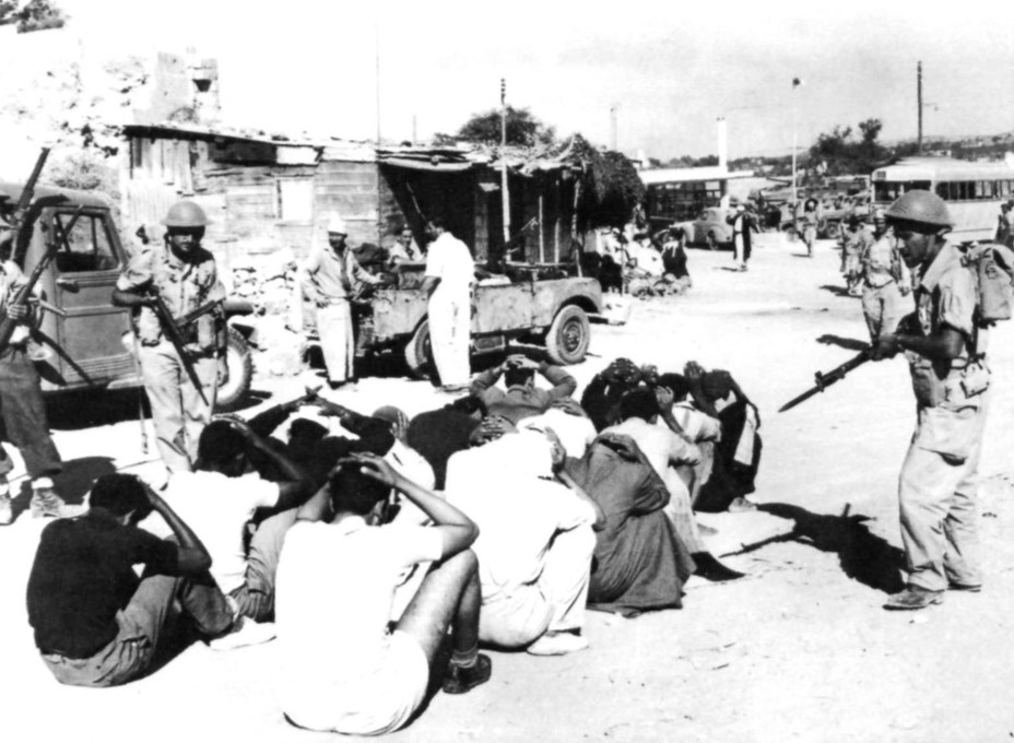 ​Египетские пленные в Эль-Арише Derek Varble. The Suez Crisis 1956 - Операция «Кадеш» и тройственная интервенция | Warspot.ru