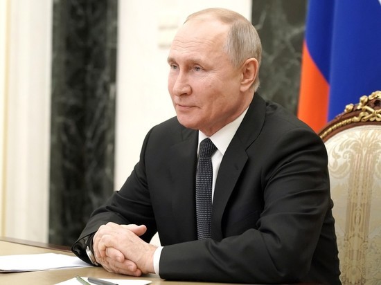 Путина пригрозили огреть "цифровой дубиной"