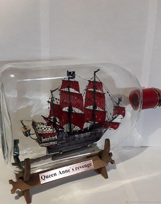 Никакого отпиливания донышка: как мастера изготавливают корабли в бутылках мастерство,творчество,хобби