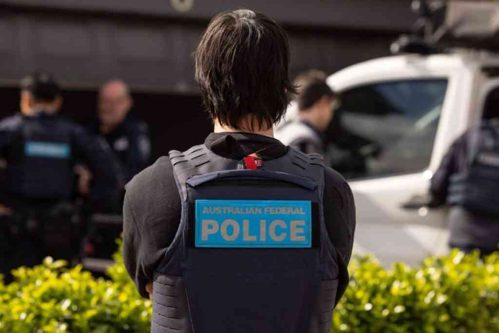 Не менее 10 человек погибли на пляже Сиднея во время стрельбы