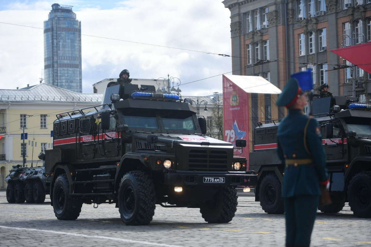 Защищенные автомобили «Астейс» впервые примут участие в параде Победы в Екатеринбурге