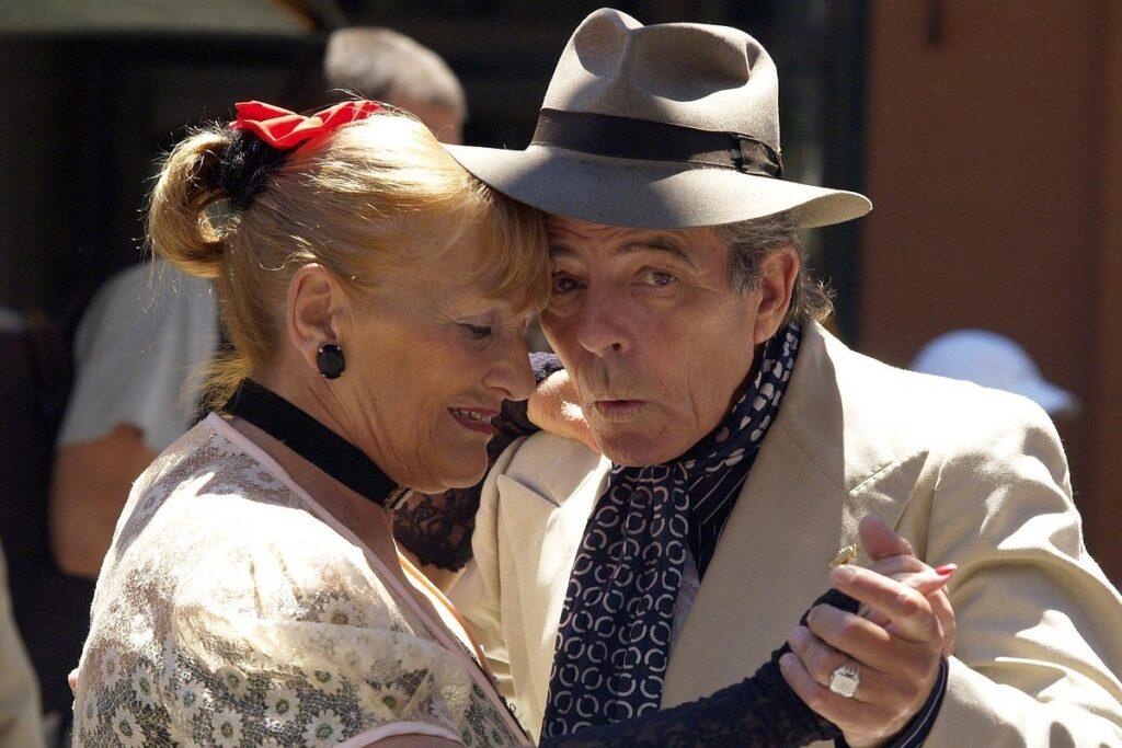 Врач по здоровому долголетию появится в России