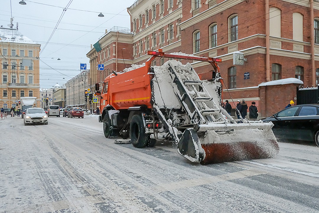 Техника петербург. Спецтранс машины Ленинград. Снегоуборочная техника. Снегоуборочная машина городская. Снегоуборочная техника для тротуаров.