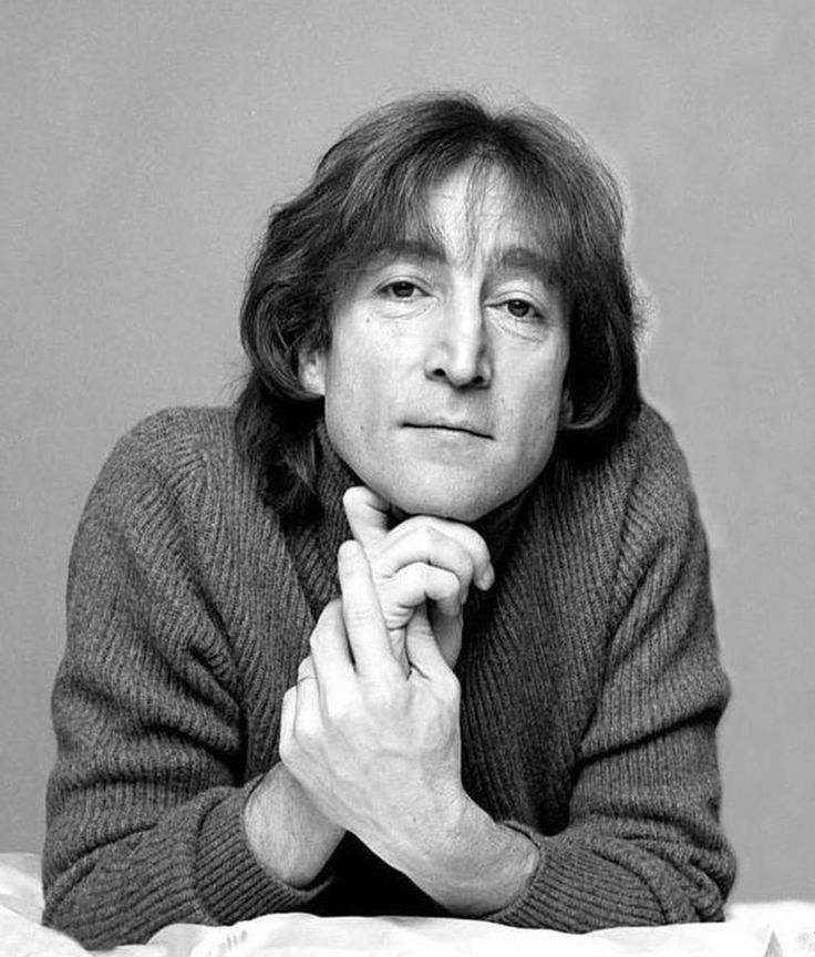 Безумные выходки фанатов знаменитостей Однако, Гримми, Бьорк, чтобы, когда, просто, Ортис, певицы, фанаты, Лопес, Кравиц, Карвальо, певице, певица, поклонников, сцену, Эминема, удалось, соцсетях, момент