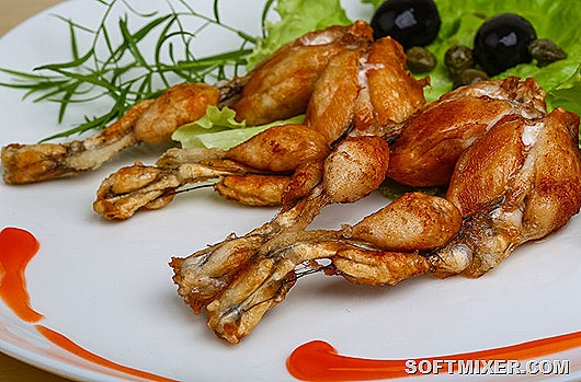 Древесный хлеб, лягушачьи лапки и другие блюда, придуманные не от хорошей жизни Древесный хлеб, лягушачьи лапки и другие блюда, придуманные не от хорошей жизни