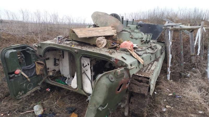 Брошенные танки и разграбленные магазины: что оставили после себя ВСУ в селе под Волновахой